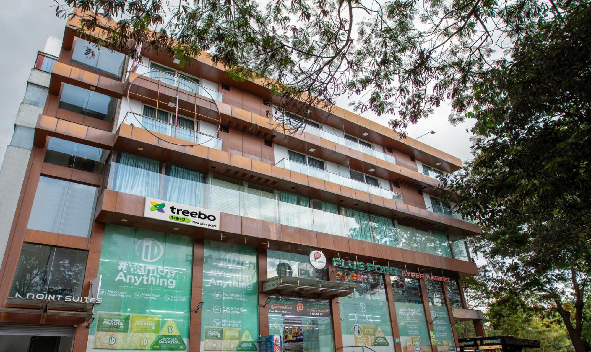 Treebo New Plus Point Hotel Bangalore Exterior photo